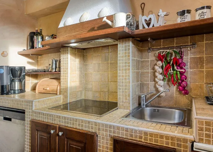 Charmante Familienvilla Fuer 14 Personen In Der Naehe Von By Interhome Casa vacanze *